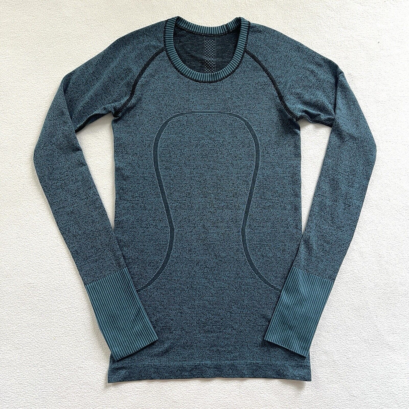 Lululemon Women Jet Stream Blue Black Swiftly Tech Seamless Long Sleeve Shirt 4
